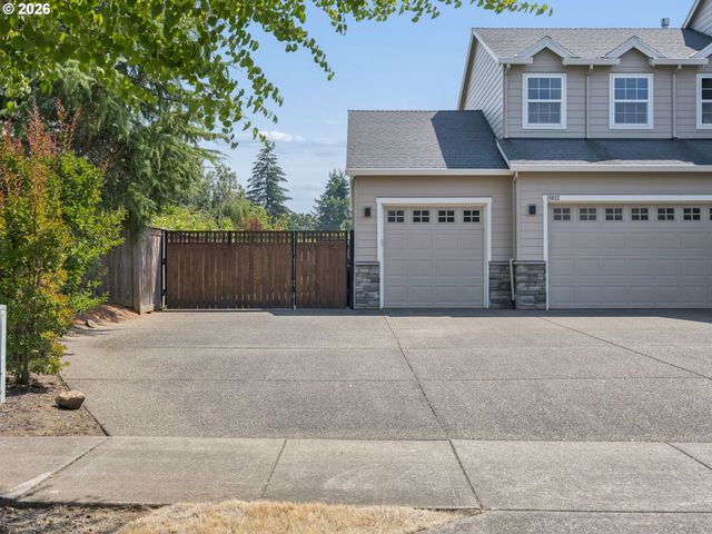 15022 Journey Dr, Oregon City, OR 97045