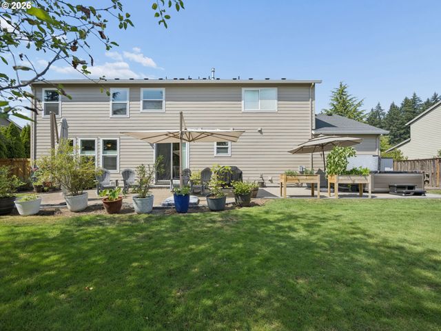 15022 Journey Dr, Oregon City, OR 97045