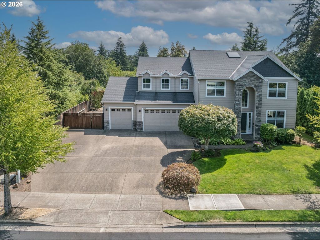15022 Journey Dr, Oregon City, OR 97045