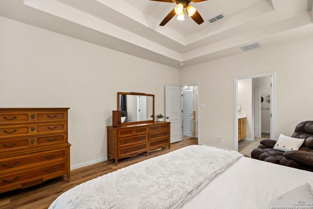 9119 Cap Mountain Dr, San Antonio, TX 78255