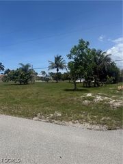 3780 Snow Bird LN, St James City, FL 33956