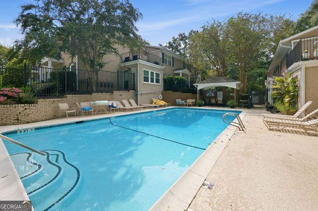 2232 Dunseath Avenue NW APT 203, Atlanta, GA 30318