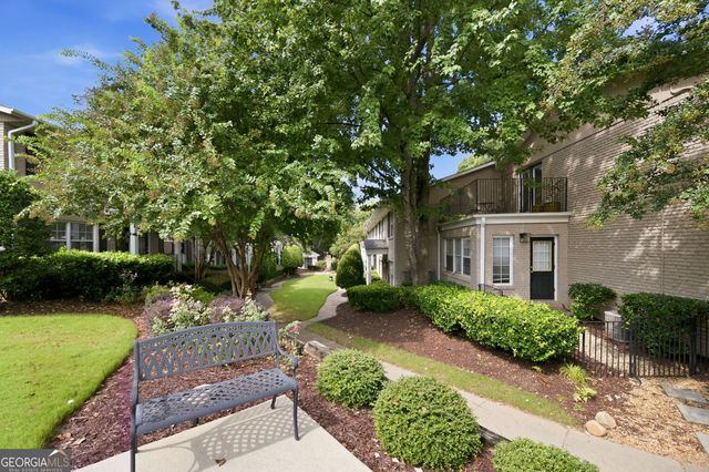 2232 Dunseath Avenue NW APT 203, Atlanta, GA 30318