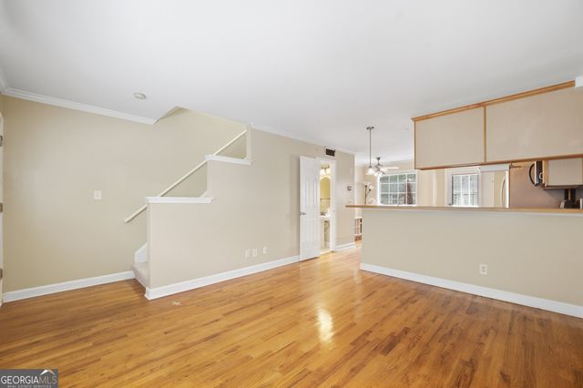 2232 Dunseath Avenue NW APT 203, Atlanta, GA 30318