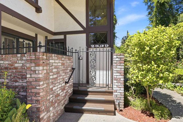 2539 Exeter Square Ln, Sacramento, CA 95825