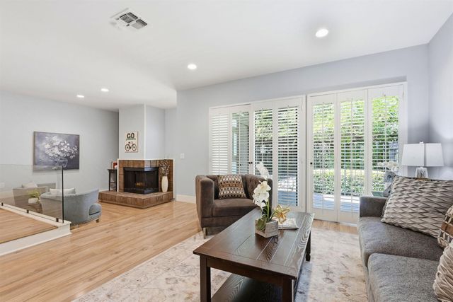 2539 Exeter Square Ln, Sacramento, CA 95825