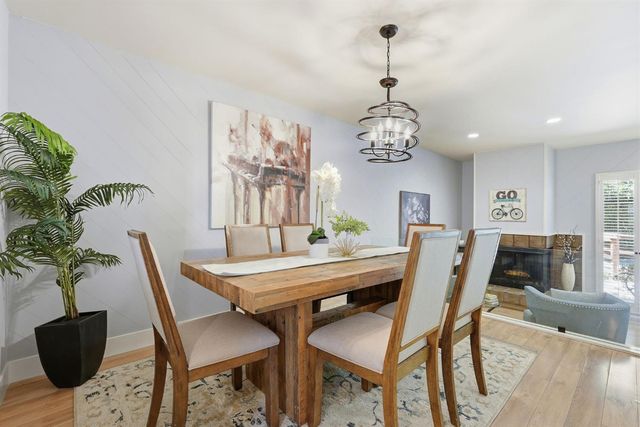 2539 Exeter Square Ln, Sacramento, CA 95825