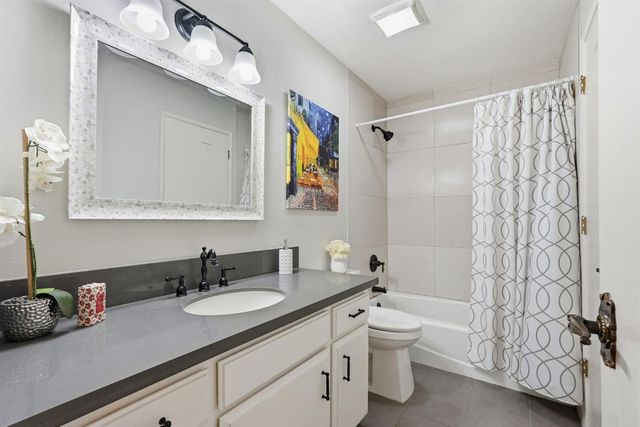 2539 Exeter Square Ln, Sacramento, CA 95825