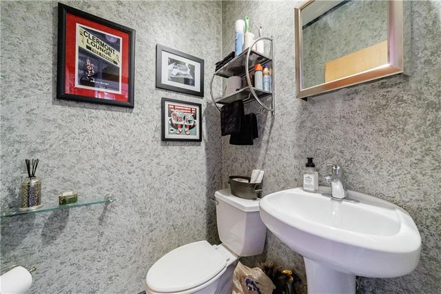 130 Arizona Ave NE 305, Atlanta, GA 30307