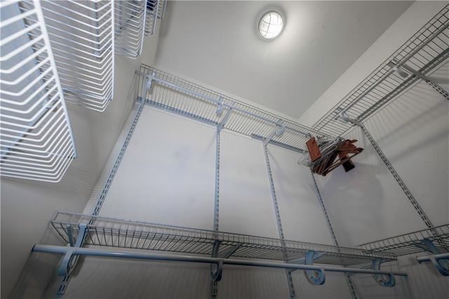 130 Arizona Ave NE 305, Atlanta, GA 30307