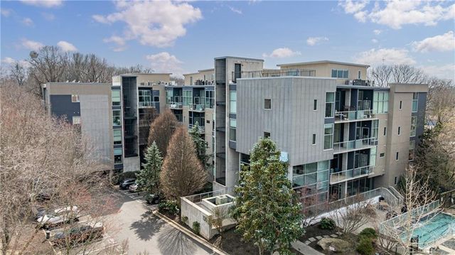 130 Arizona Ave NE 305, Atlanta, GA 30307