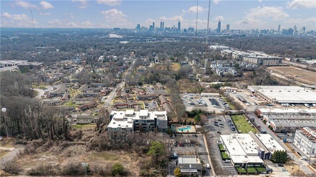 130 Arizona Ave NE 305, Atlanta, GA 30307