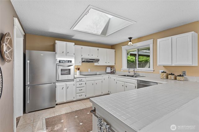 909 Queen Street, Bellingham, WA 98229