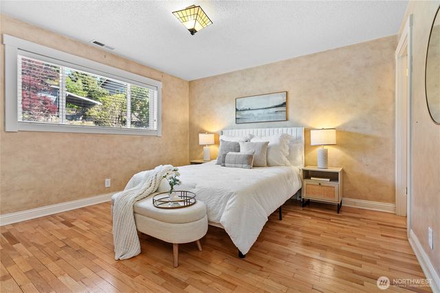 909 Queen Street, Bellingham, WA 98229