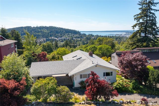 909 Queen Street, Bellingham, WA 98229