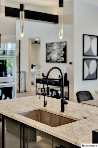 9619 Toma Road, Lincoln, NE 68526