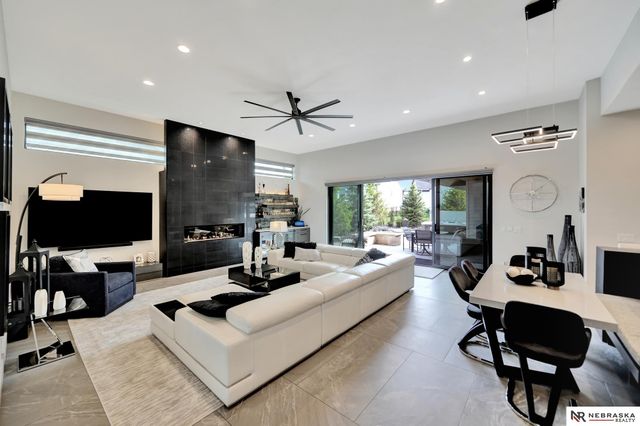 9619 Toma Road, Lincoln, NE 68526