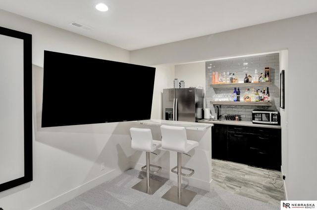 9619 Toma Road, Lincoln, NE 68526