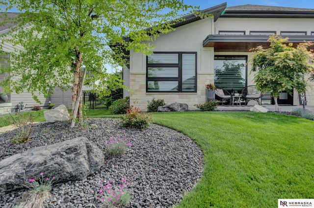 9619 Toma Road, Lincoln, NE 68526