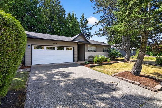 12615 SE 318th Way, Auburn, WA 98092