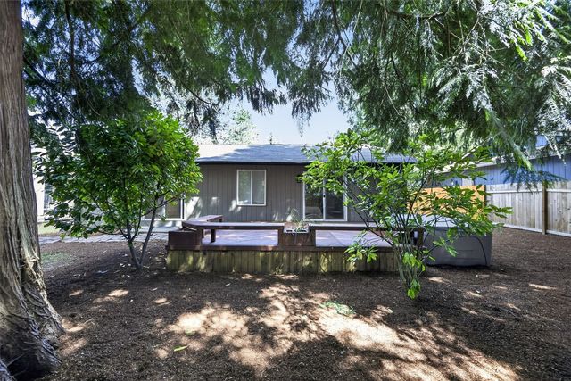 12615 SE 318th Way, Auburn, WA 98092