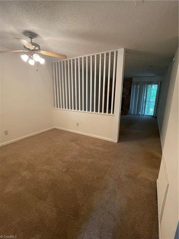 2000 Swaim Ridge Circle G, Winston-salem, NC 27127