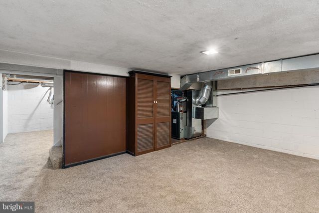6023 CHINQUAPIN PKWY, Baltimore, MD 21239