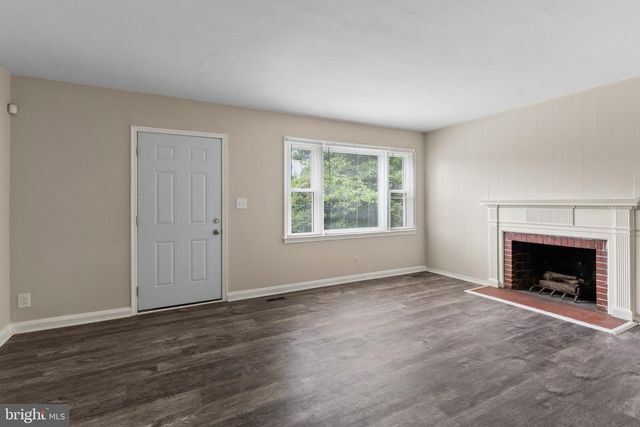 6023 CHINQUAPIN PKWY, Baltimore, MD 21239