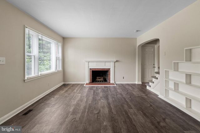 6023 CHINQUAPIN PKWY, Baltimore, MD 21239
