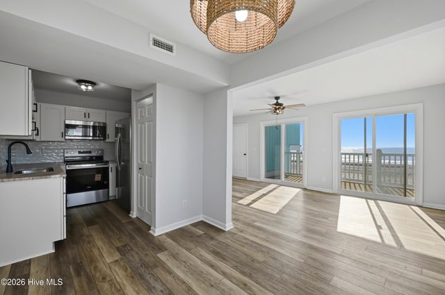 1500 Carolina Beach Avenue N 2d, Carolina Beach, NC 28428