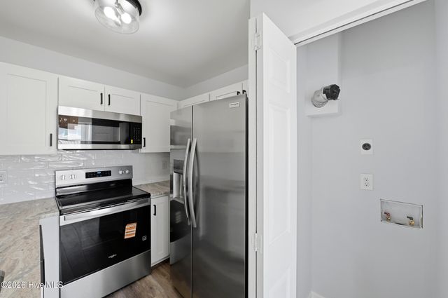 1500 Carolina Beach Avenue N 2d, Carolina Beach, NC 28428