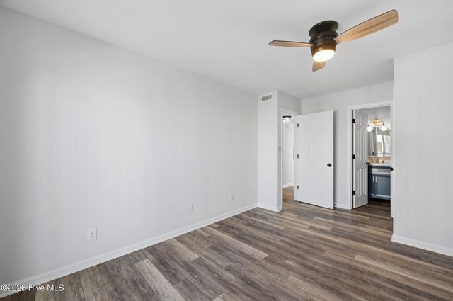 1500 Carolina Beach Avenue N 2d, Carolina Beach, NC 28428