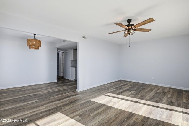 1500 Carolina Beach Avenue N 2d, Carolina Beach, NC 28428