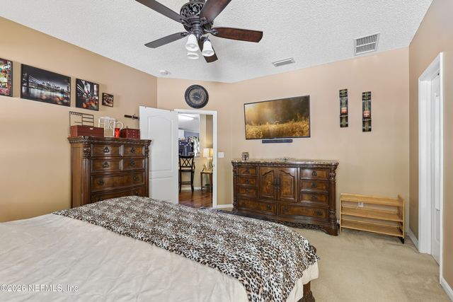 2547 CARSON OAKS Drive, Jacksonville, FL 32221