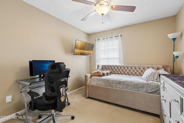 2547 CARSON OAKS Drive, Jacksonville, FL 32221