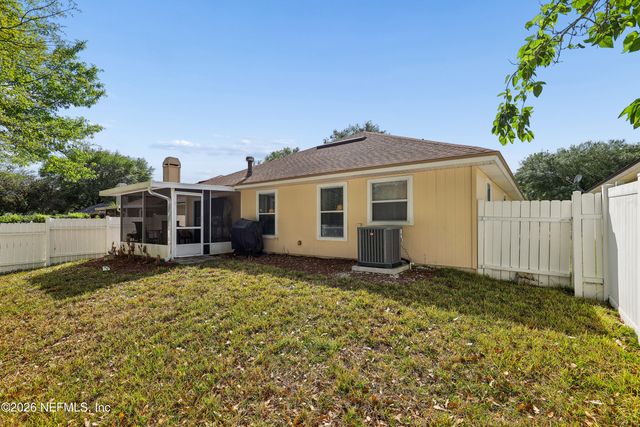 2547 CARSON OAKS Drive, Jacksonville, FL 32221