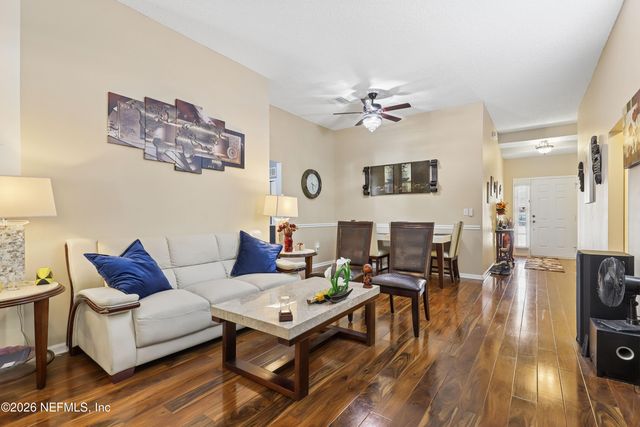 2547 CARSON OAKS Drive, Jacksonville, FL 32221