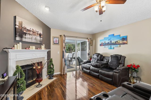 2547 CARSON OAKS Drive, Jacksonville, FL 32221