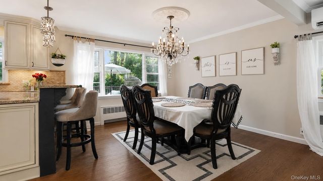 25 Manor Avenue, White Plains, NY 10605
