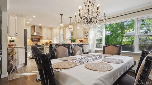 25 Manor Avenue, White Plains, NY 10605