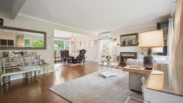 25 Manor Avenue, White Plains, NY 10605