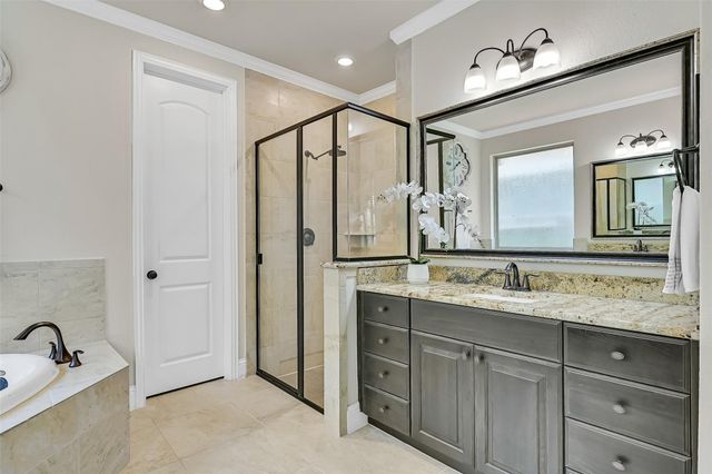 1645 Longwood Glen Lane, Friendswood, TX 77546