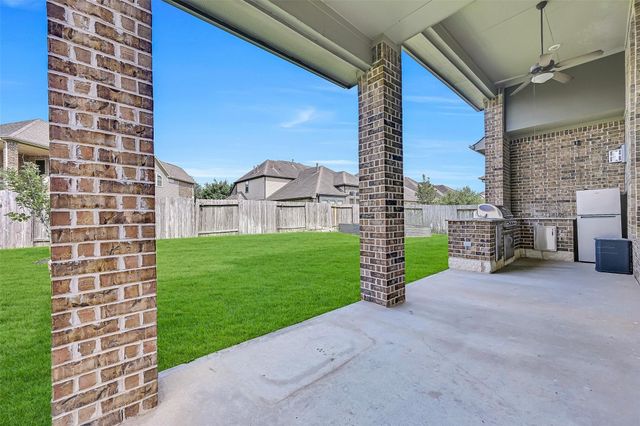 1645 Longwood Glen Lane, Friendswood, TX 77546