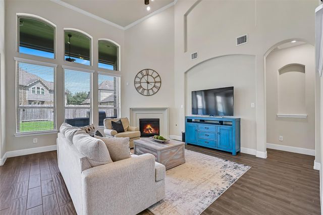 1645 Longwood Glen Lane, Friendswood, TX 77546