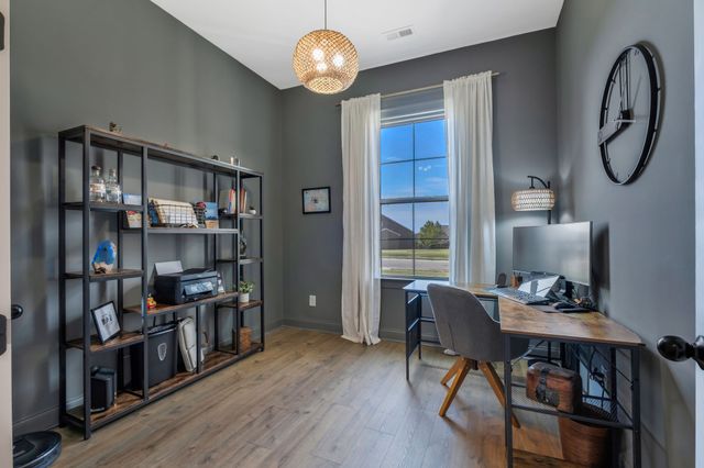 624 Dunmeyer Ct, Nolensville, TN 37135