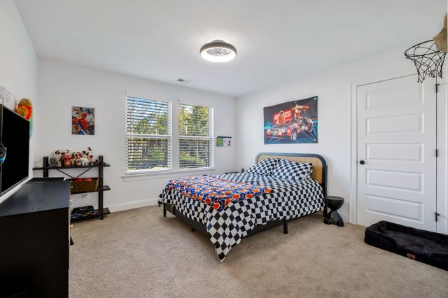 624 Dunmeyer Ct, Nolensville, TN 37135