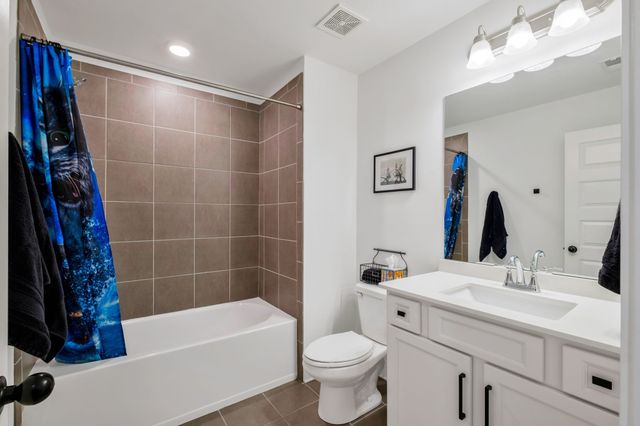 624 Dunmeyer Ct, Nolensville, TN 37135