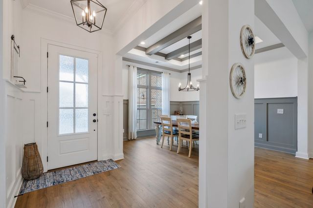 624 Dunmeyer Ct, Nolensville, TN 37135