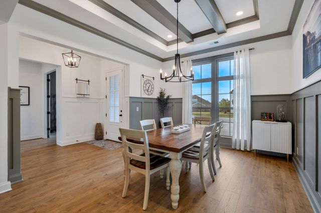 624 Dunmeyer Ct, Nolensville, TN 37135