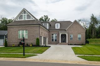 624 Dunmeyer Ct, Nolensville, TN 37135